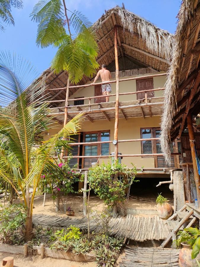 Casa Surf Lodge - Praia do Tofo エクステリア 写真